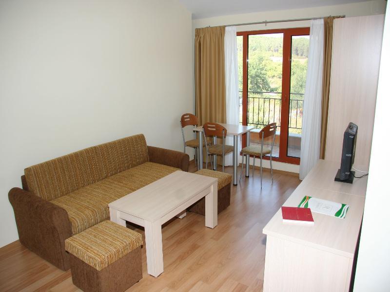 סוזופול Serena Residence Aparthotel מראה חיצוני תמונה